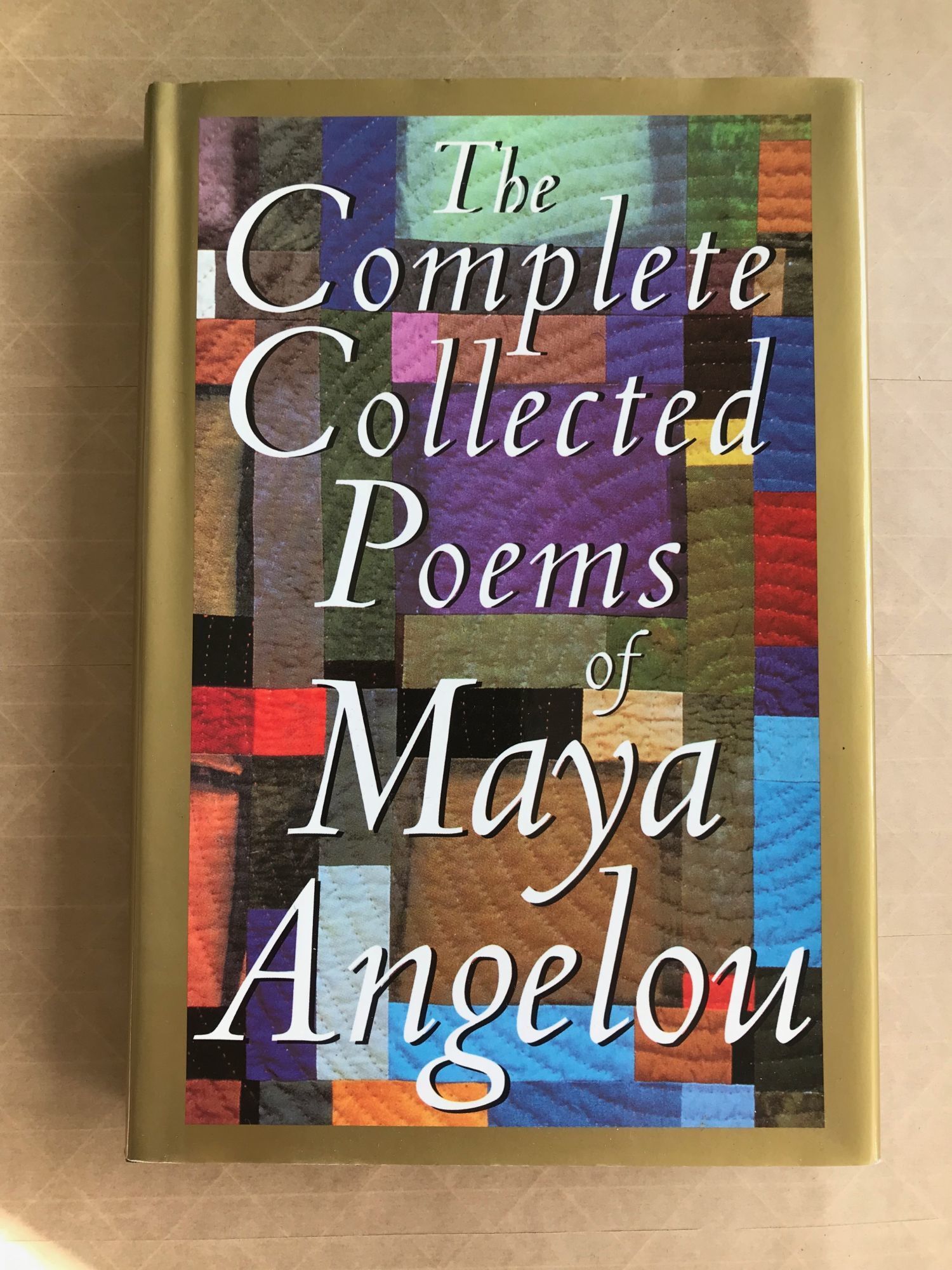 The Complete Collected Poems of Maya Angelou – Жираф Кафе